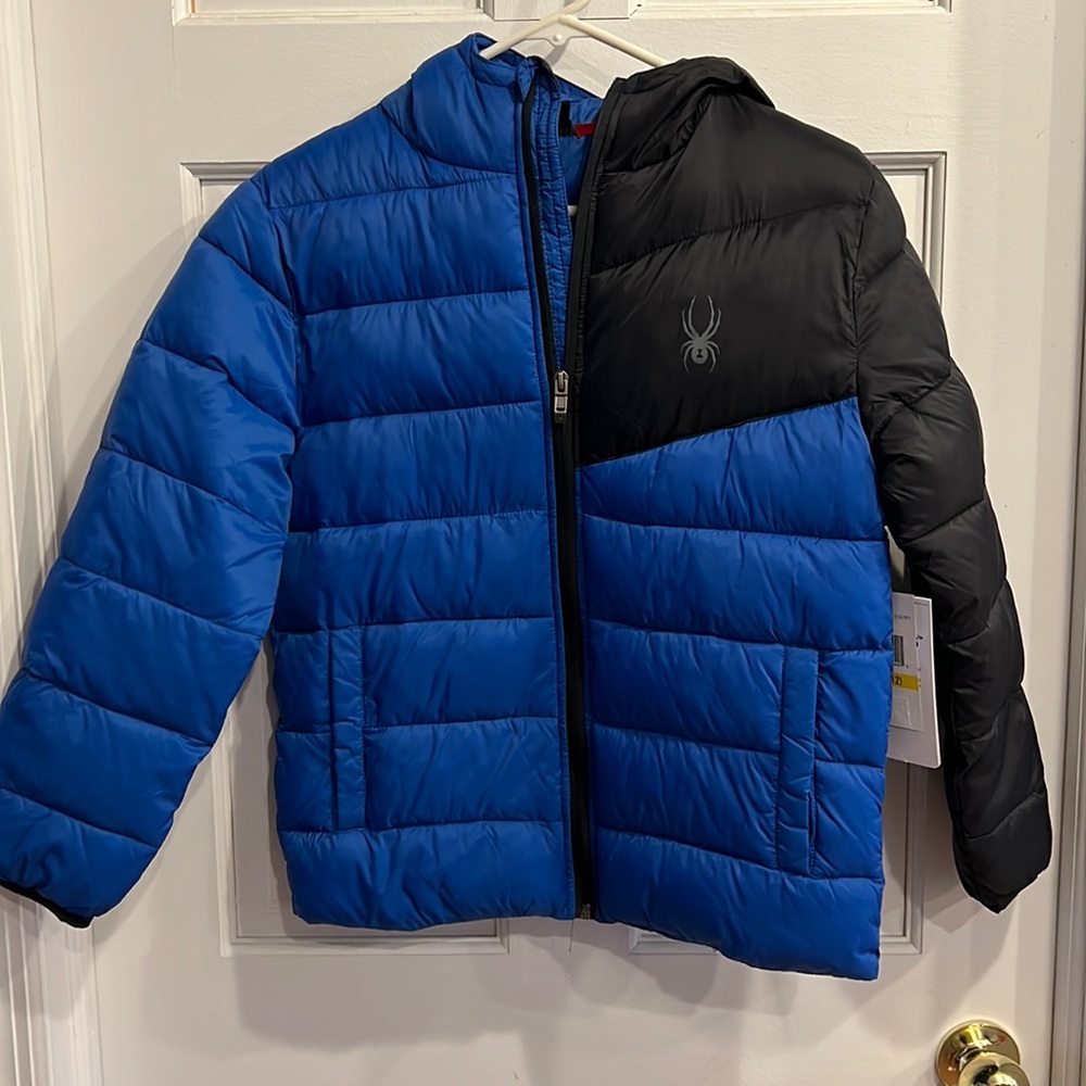 BOYS Spyder Puffer Jacket Size M(10/12) NWT